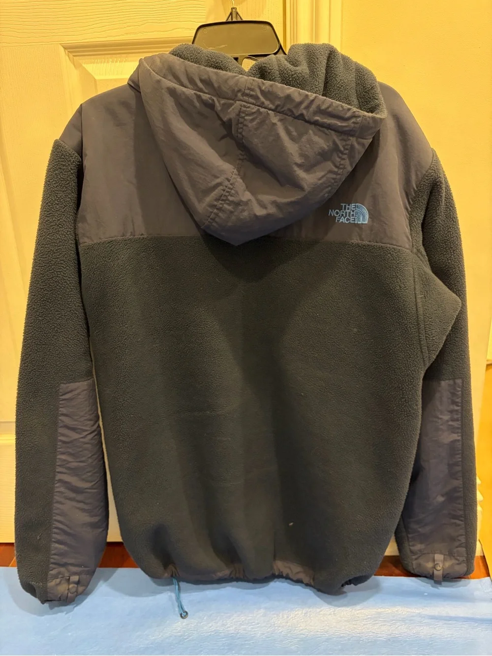 The North Face Men's Navy Fleece Hooded Jacket - Size L